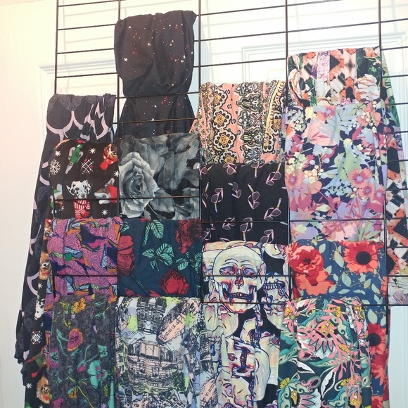 Saucy's PERSONAL lularoe leggings stash - all for sale - Picture 1 of 2